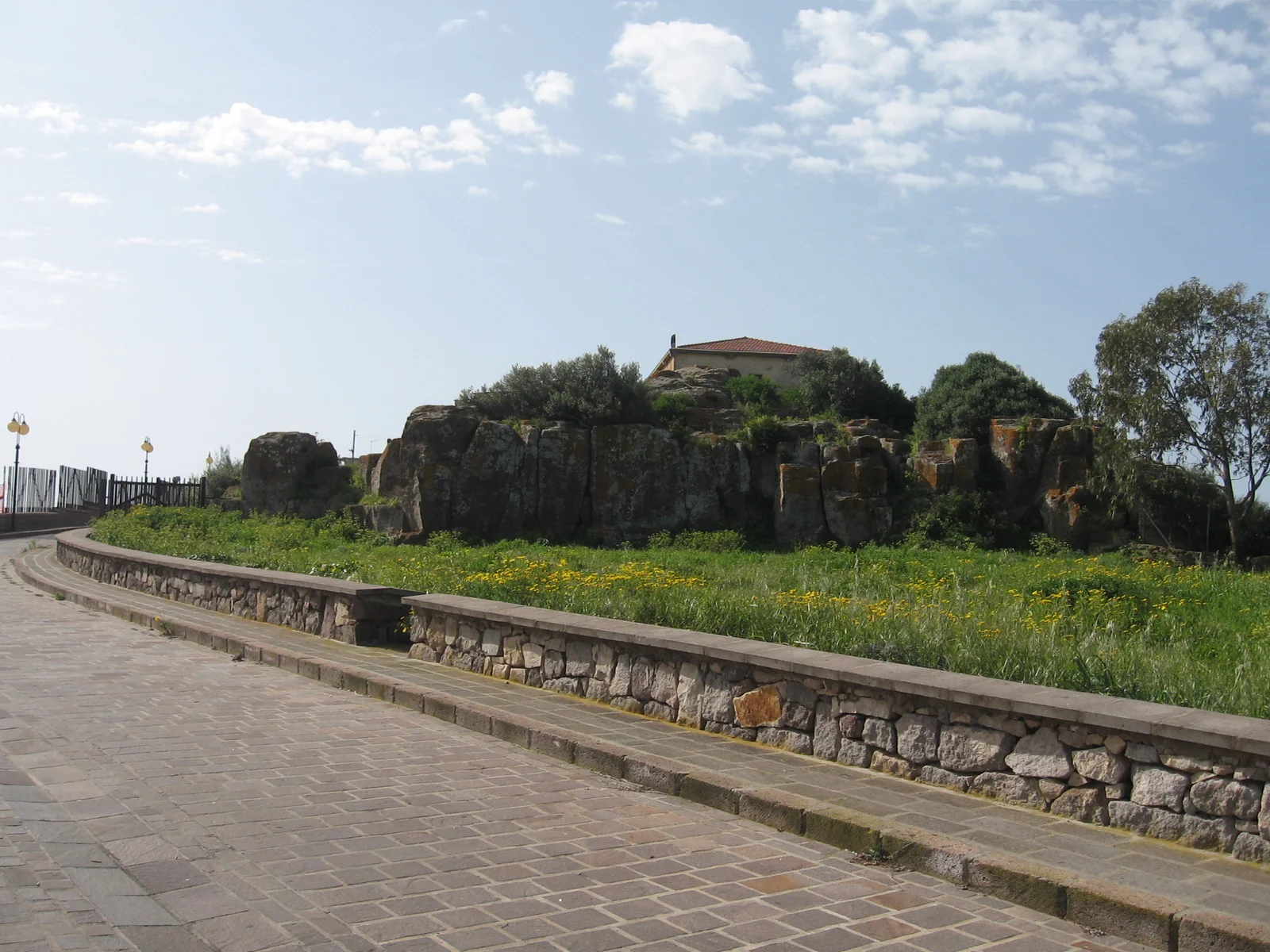 Villaggio Ipogeo di Sant’Antioco: perché è unica in Italia