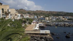 Aci Castello