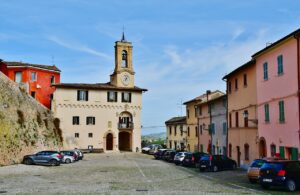 Cartoceto borgo in Marche