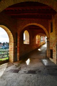Cartoceto borgo in Marche