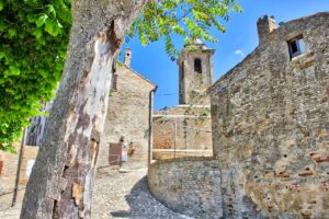 Carassai borgo in Marche