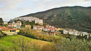 Colli a Volturno borgo in Molise
