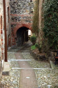 Pavone Canavese borgo in Piemonte
