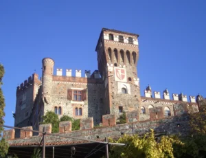 Pavone Canavese borgo in Piemonte